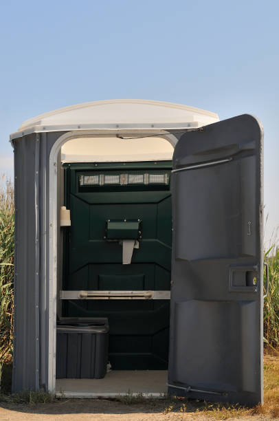 Best Porta potty rental near me  in West Vero Corridor, FL